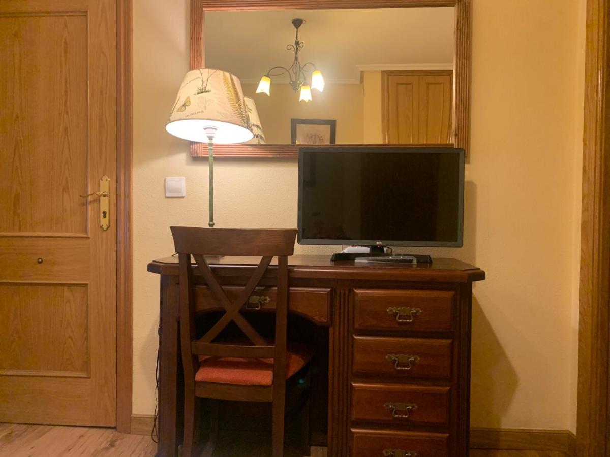 Dc Mesones 21 Hotel Lerma Bagian luar foto