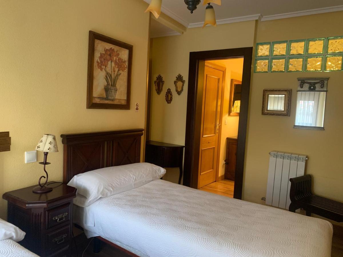 Dc Mesones 21 Hotel Lerma Bagian luar foto